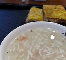 Sweet Rice Balls in Fermented Wine