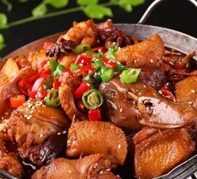 Spicy Hunan-style Duck in Dry Pot