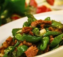 Stir-Fried Pork with Green Pepper