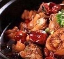 蒜香猪蹄煲