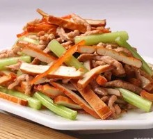 Celery and Tofu Skin Shredded Pork