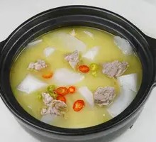 Beef and Radish Soup
