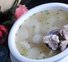 Beef and Radish Soup