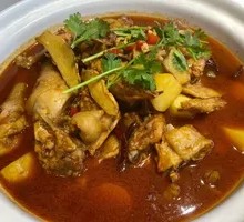 Stewed Rooster in Clay Pot