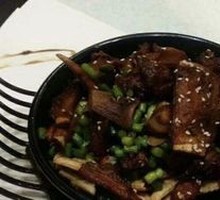 Spicy Garlic Pork Ribs