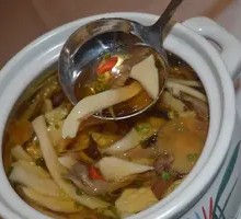 Beauty-Enhancing Wild Mushroom Soup