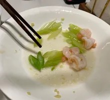 Stir-fried Shrimp with Celery