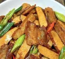 Dry Tofu Stir-fried Pork