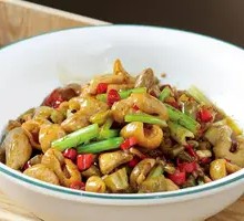 Stewed Chili Stir-fried Intestines
