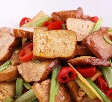 Fried Tofu with Pork Belly
