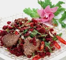 Fried Rice Noodles with Beef