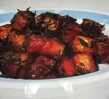 Tea-Scented Braised Pork