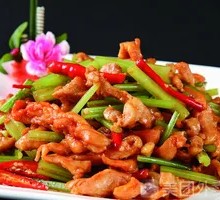 Xiang-Style Stir-Fried Chicken