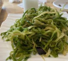 Crisp Radish Strips