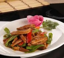 Green Pepper Stir-fried Beef Tripe