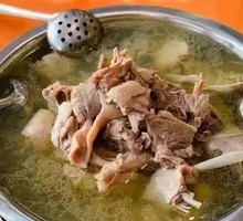 Braised Goose Soup in Clay Pot