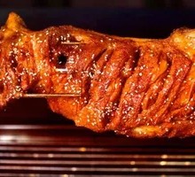 Charcoal-Grilled Lamb Leg