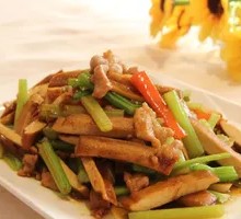 Celery with Tofu Skin