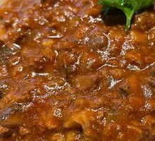 Classic Italian Meat Sauce Pasta