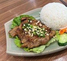 Vietnamese Lemongrass Pork Rice Bowl