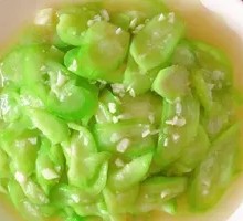 Stir-Fried Creamed Loofah