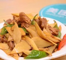 Stir-fried Pork with King Oyster Mushrooms