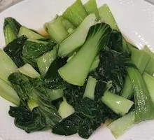 Garlic Stir-fried Baby Bok Choy