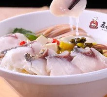 Five-Grain Tomato Fish Noodles
