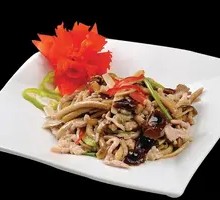 Stir-fried Pork with Tea Tree Mushrooms