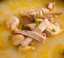 Pig's stomach chicken soup