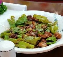 Stir-Fried Pork with Green Pepper