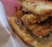 Spicy Chicken Leg Chinese Burger
