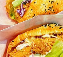 Spicy Chicken Leg Burger