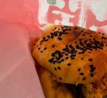 Spicy Chicken Leg Chinese Burger