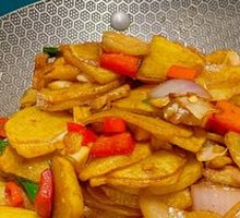 Spicy Potatoes in Dry Pot