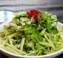 Garlic Stir-Fried Water Spinach
