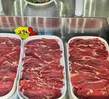 Freshly Sliced Angus Sirloin Tip