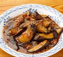 Eggplant and minced meat noodles