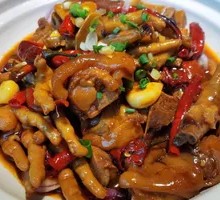 Pork Trotter and Chicken Claw Stew