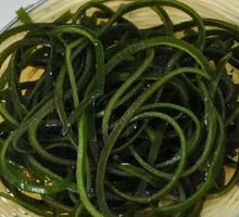 Thin seaweed strips