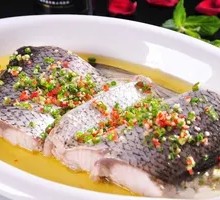 Steamed Large Catfish