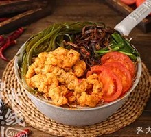 Hot Pot Pork Belly Noodles