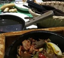 Sichuan Spicy Beef Hot Pot Rice