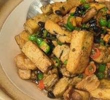 Peach Gum Stewed with Snow Lotus Seeds