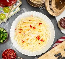 Jiang's Spicy and Sour Potato Shreds