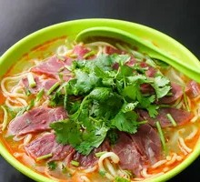 Thin Noodles with Beef