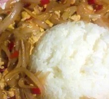 Onion and Egg Rice Bowl