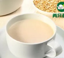 Melting Cheese Rice Balls with Nutritious Millet Porridge