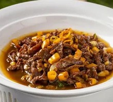 Sauce Pepper Stir-fried Beef