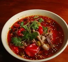 Sichuan-style Pepper Chicken Offal Noodles